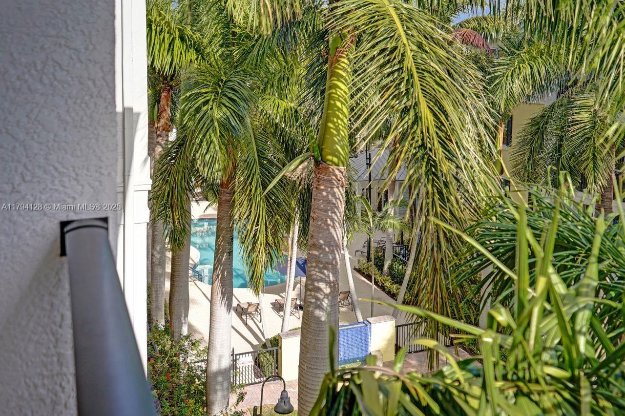 LATITUDE DELRAY BEACH CON - Residential Lease