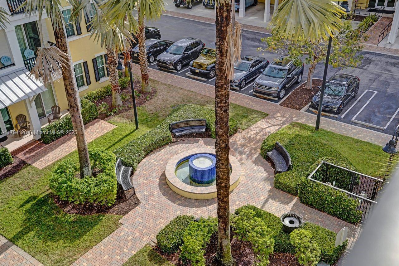LATITUDE DELRAY BEACH CON - Residential Lease