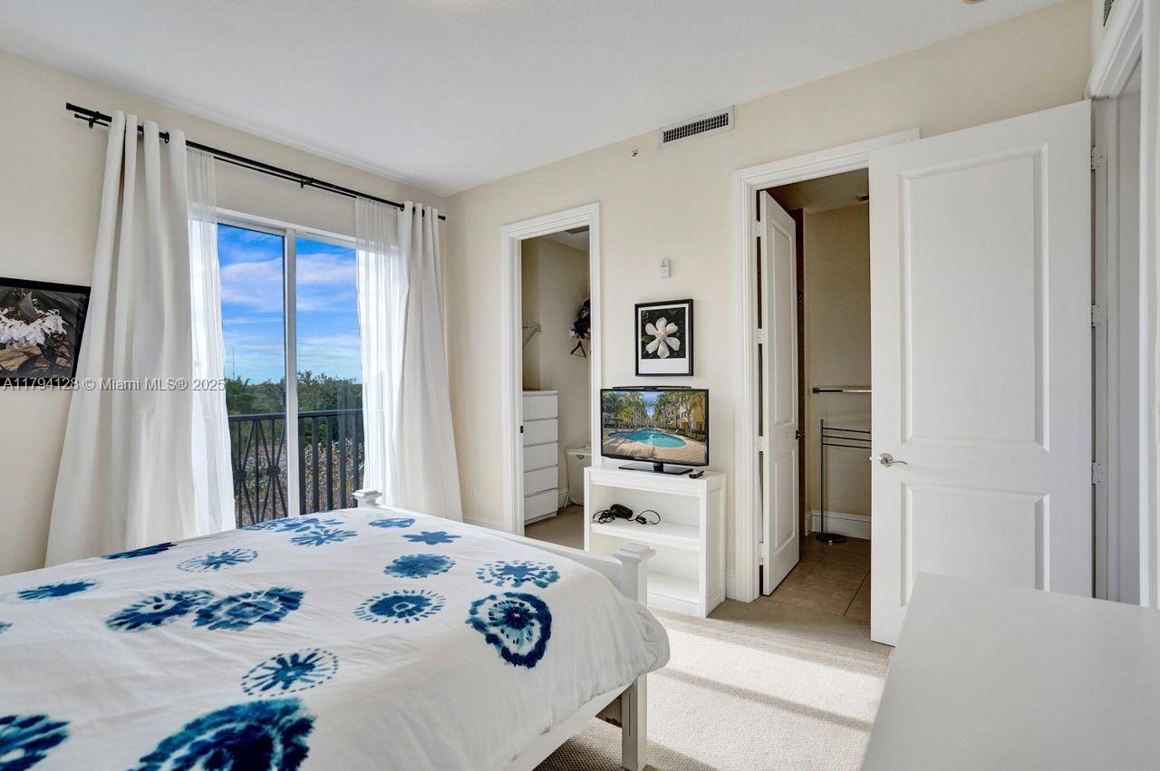LATITUDE DELRAY BEACH CON - Residential Lease