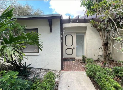 Photo of 3816 SW 68th Way #14-F, Miramar, FL 33023 (MLS # A11996554)