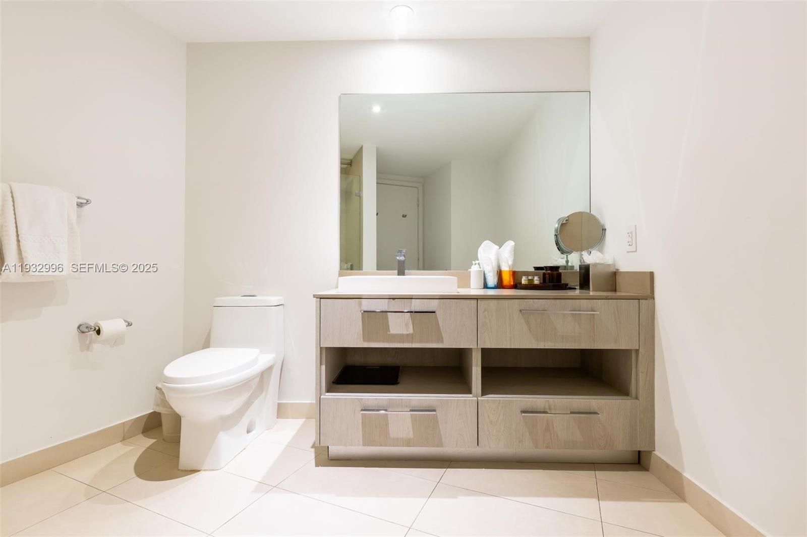 4111 SOUTH OCEAN DRIVE CO - Residential