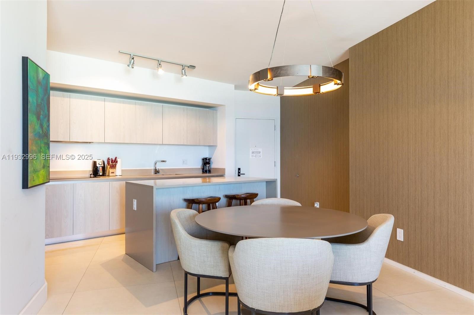 4111 SOUTH OCEAN DRIVE CO - Residential