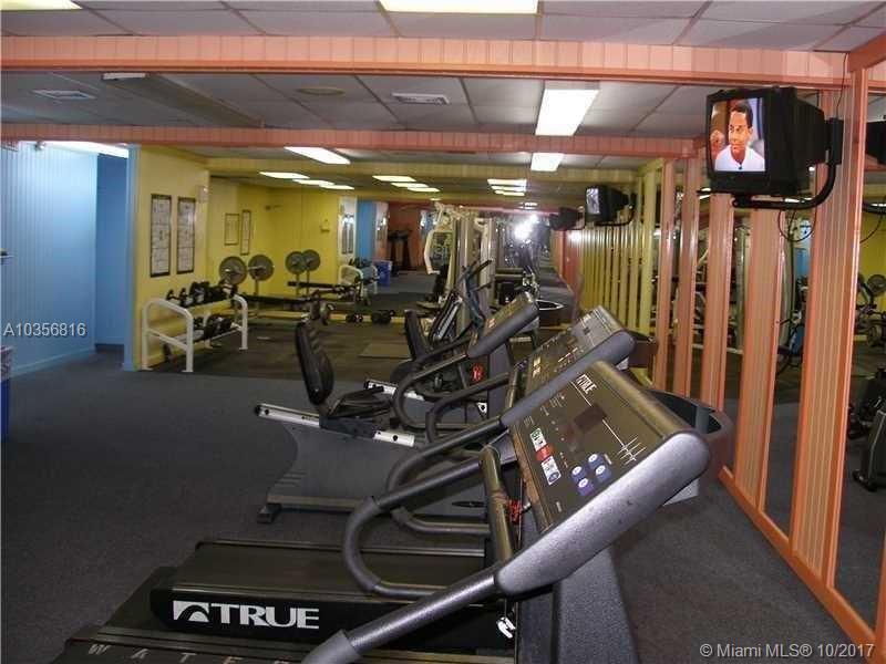 PLAZA OF AMERICAS CONDO P - Residential Lease