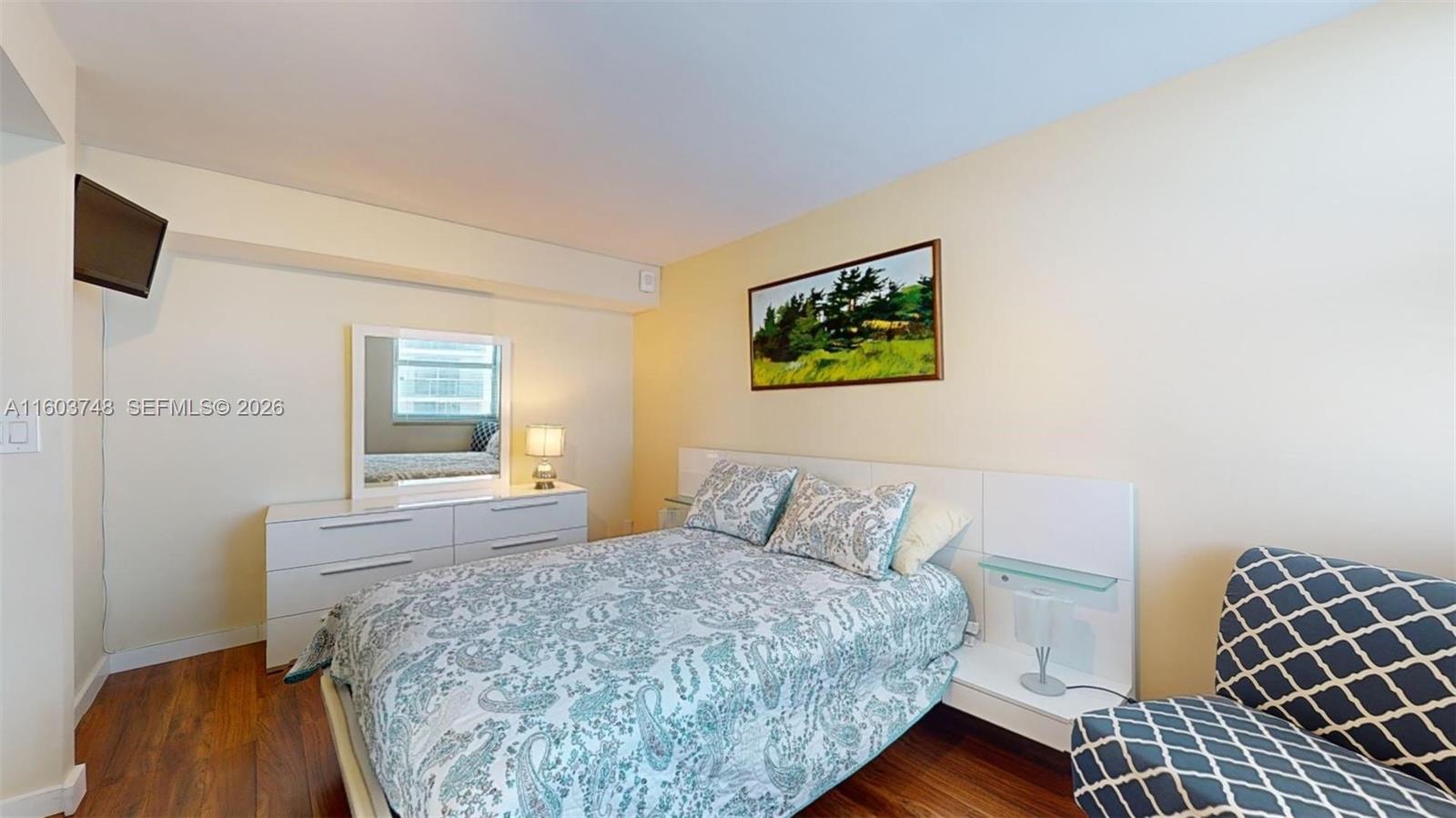 MALAGA TOWERS CONDO - Residential