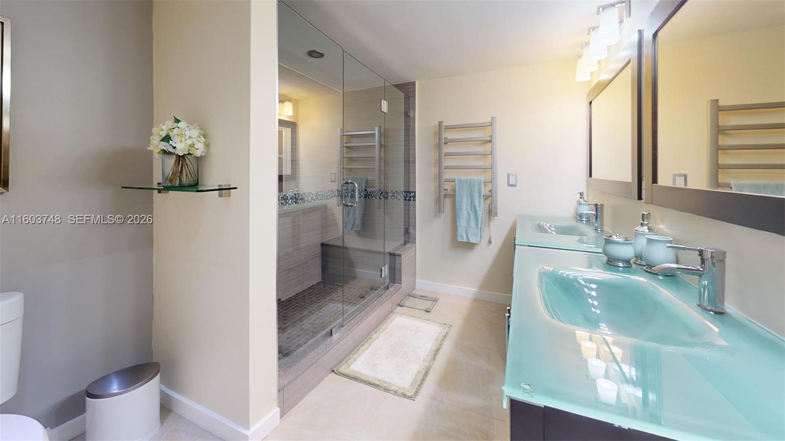 MALAGA TOWERS CONDO - Residential