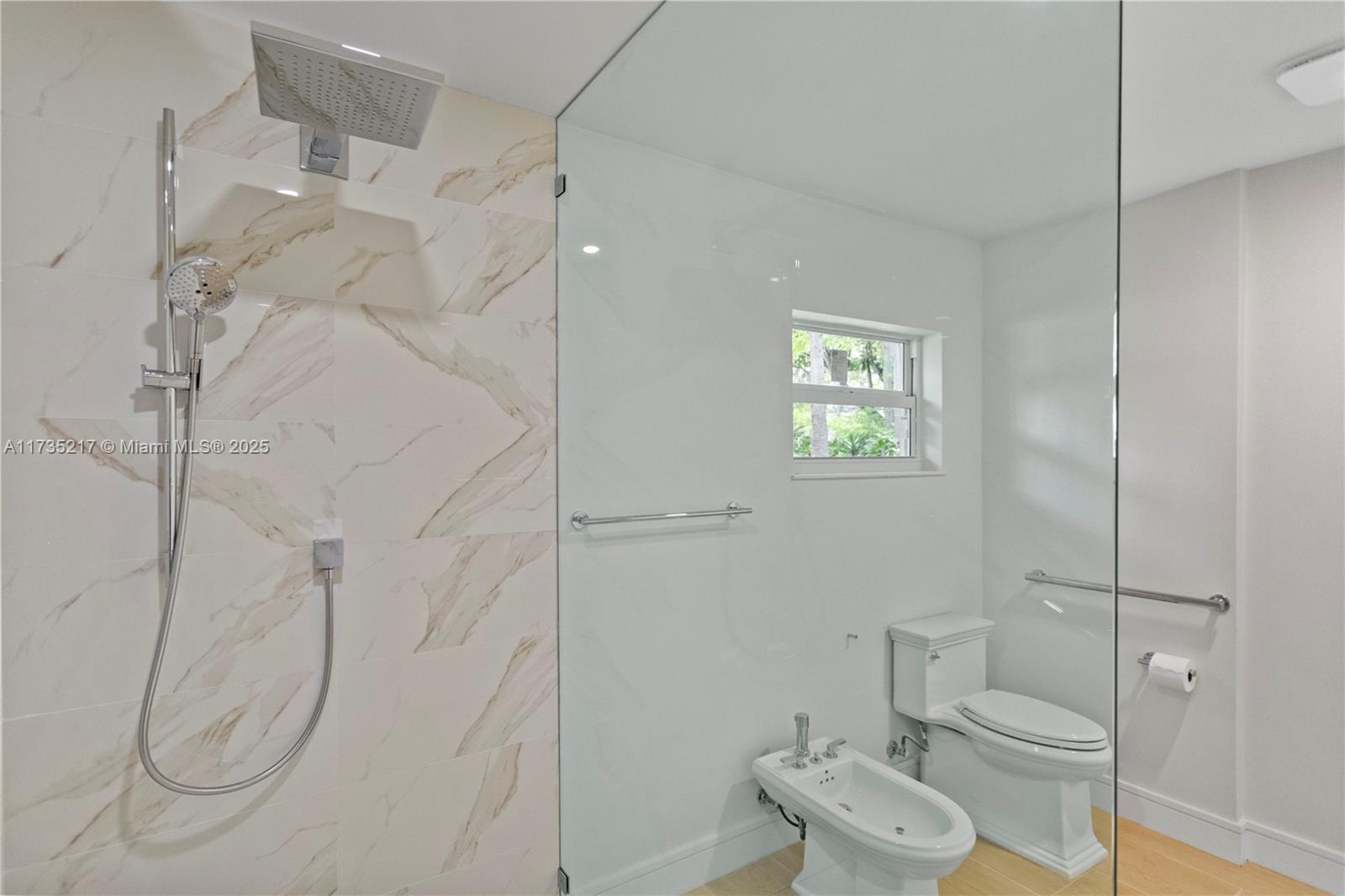 NO 100 PALM-AIRE COUNTRY - Residential