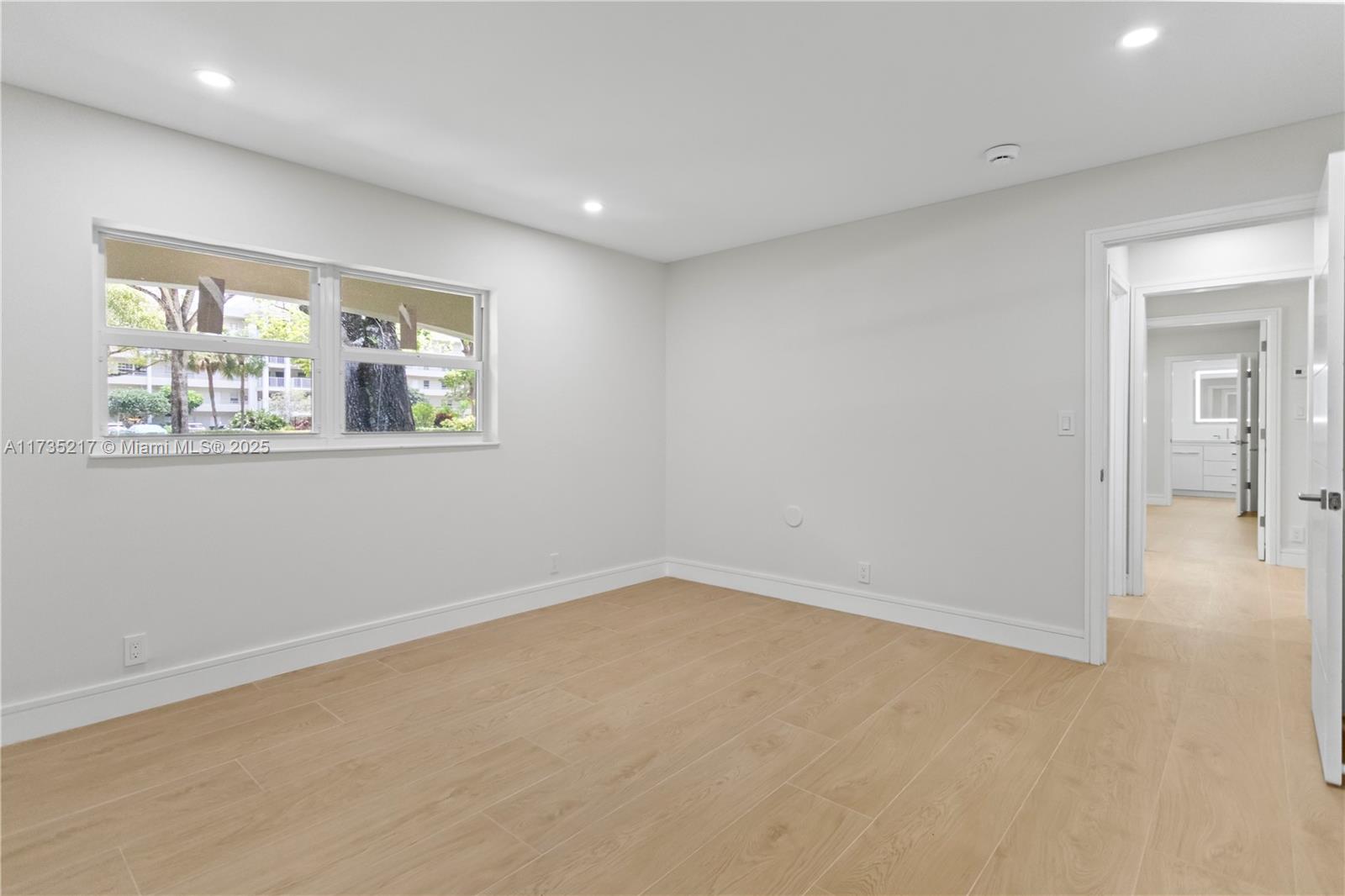 NO 100 PALM-AIRE COUNTRY - Residential