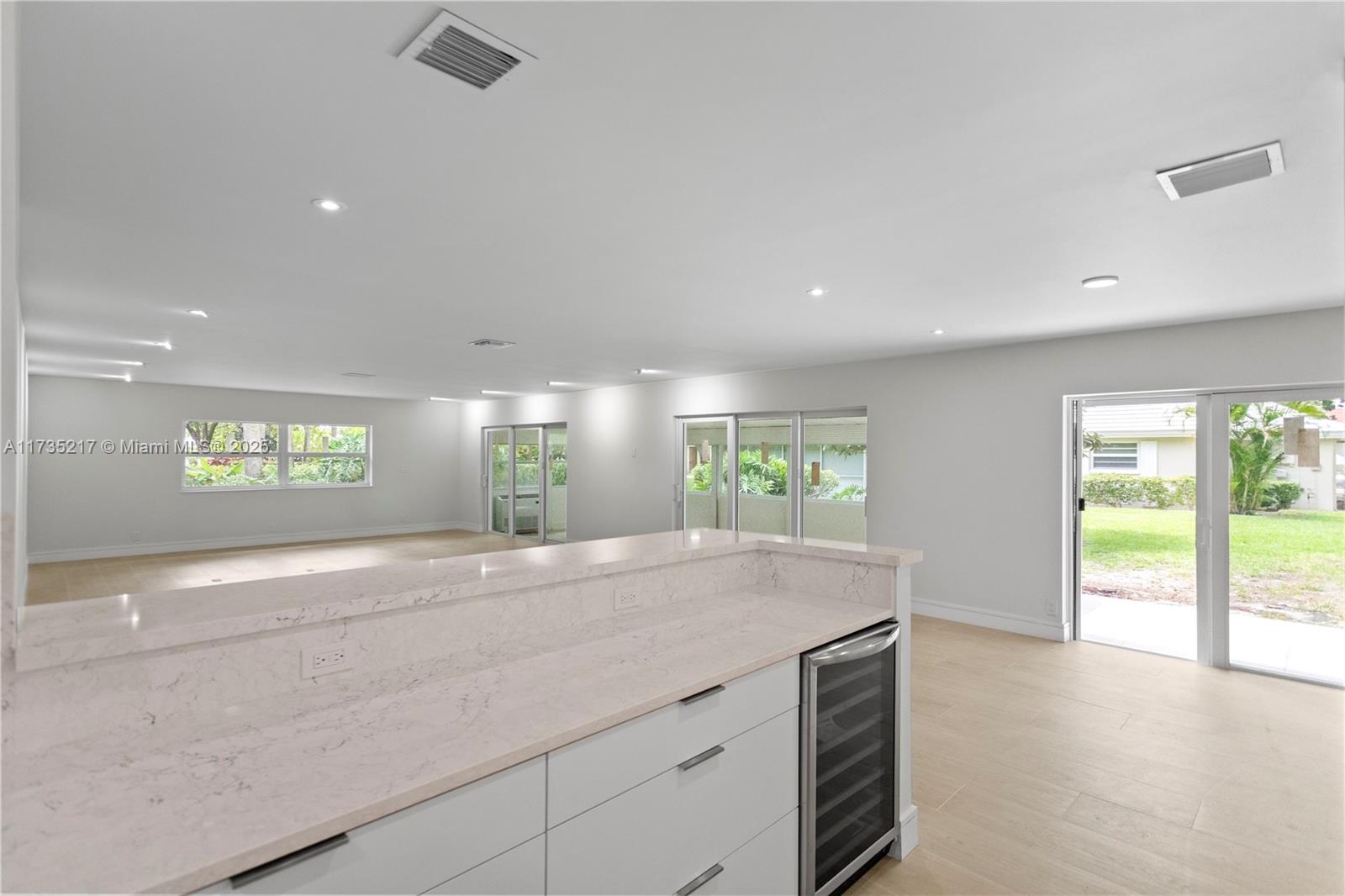 NO 100 PALM-AIRE COUNTRY - Residential