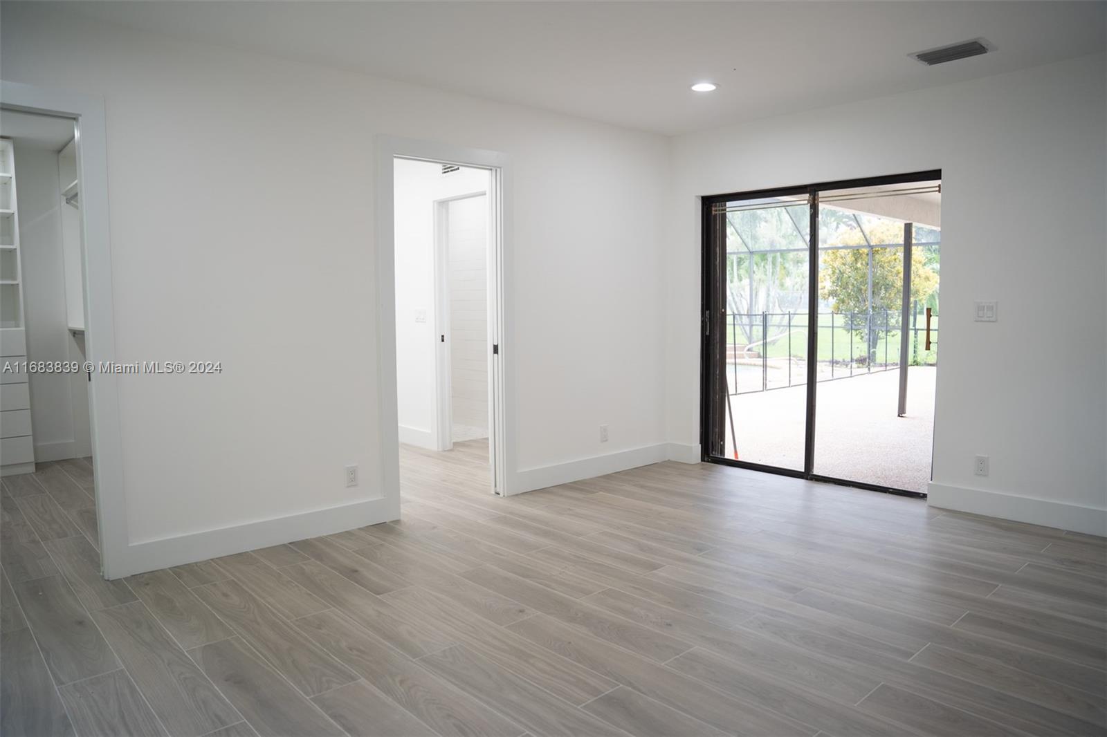 BOCA CHASE SEC 4 - Residential