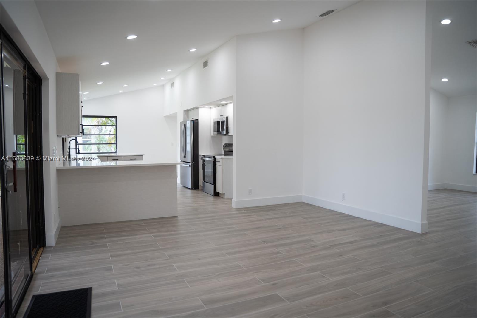 BOCA CHASE SEC 4 - Residential