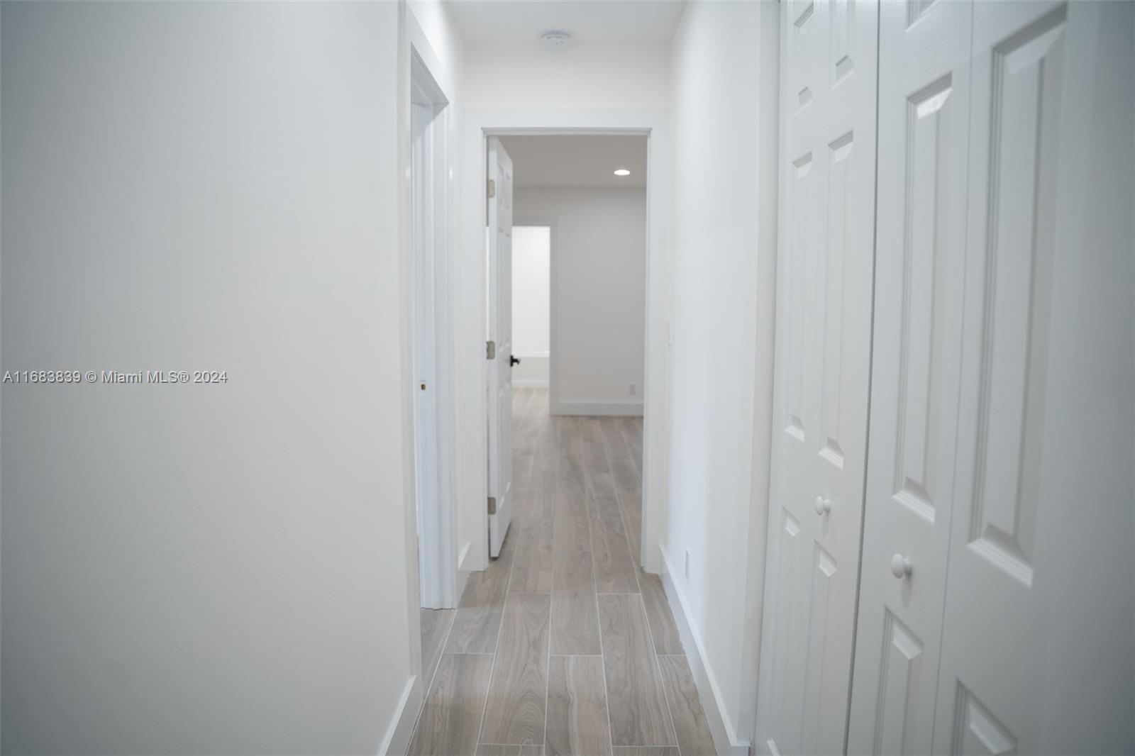 BOCA CHASE SEC 4 - Residential
