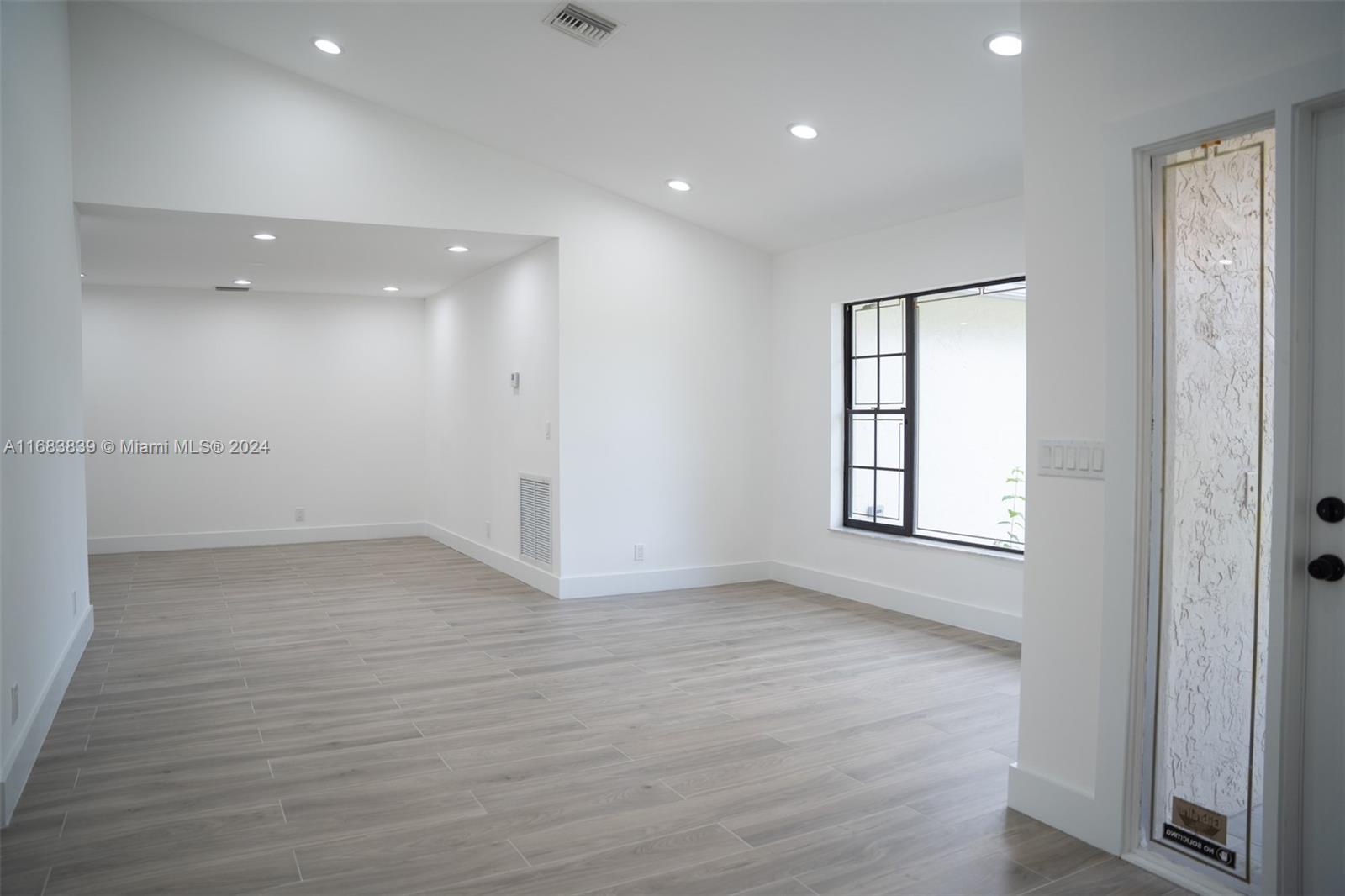 BOCA CHASE SEC 4 - Residential