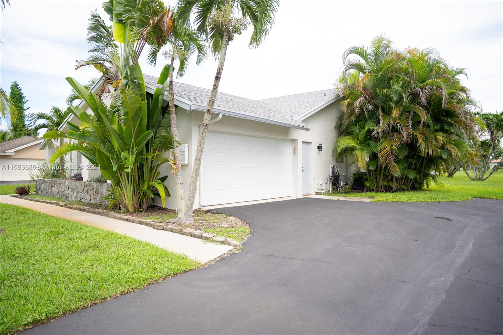 BOCA CHASE SEC 4 - Residential