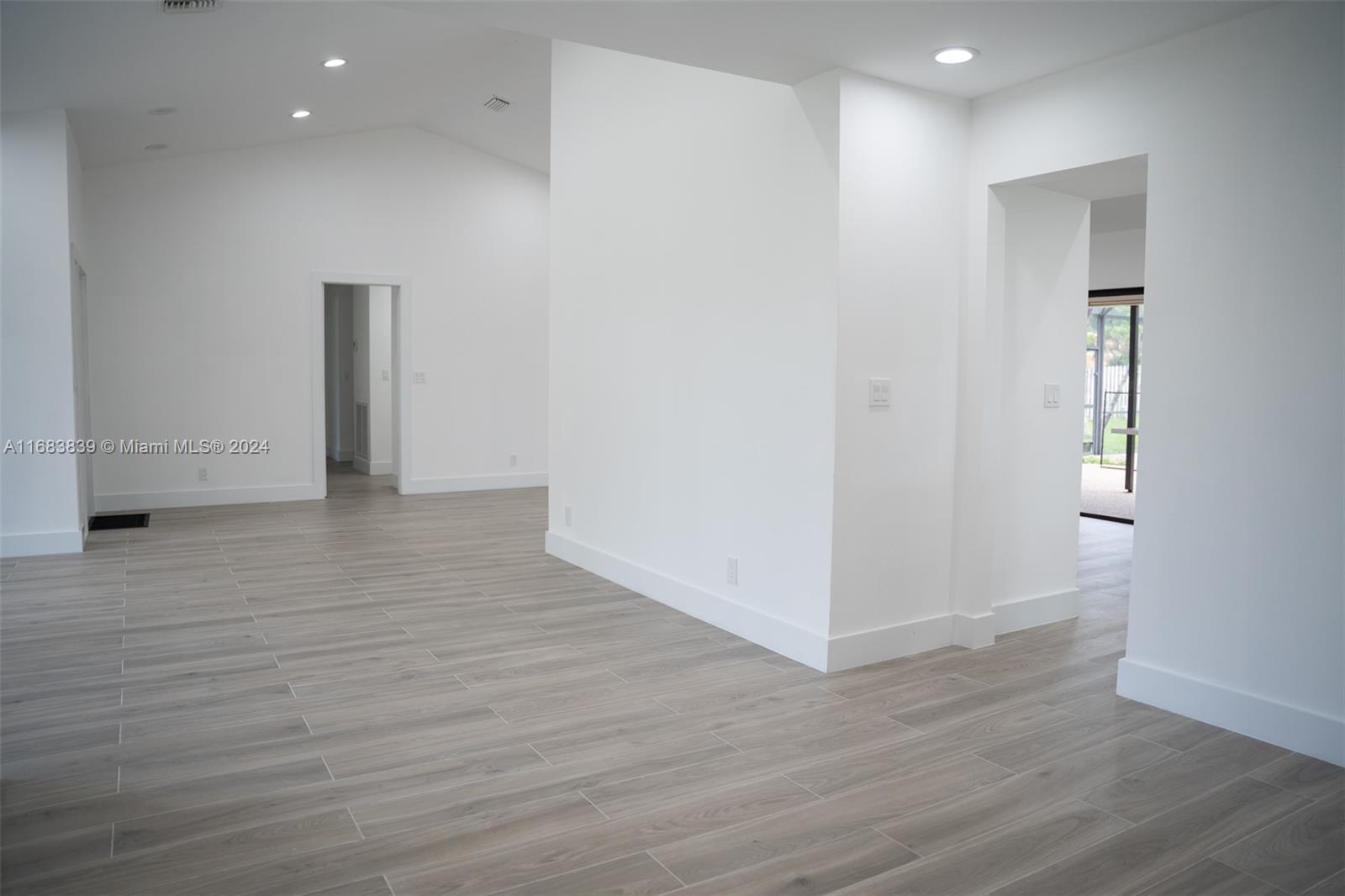 BOCA CHASE SEC 4 - Residential