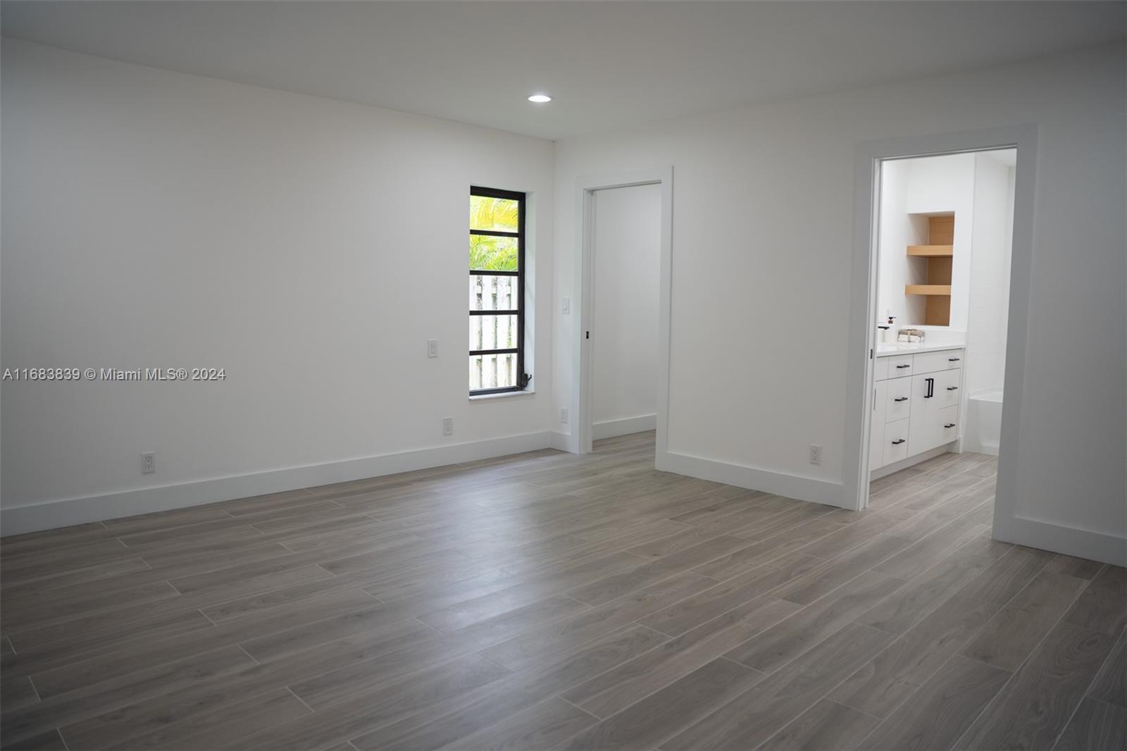 BOCA CHASE SEC 4 - Residential