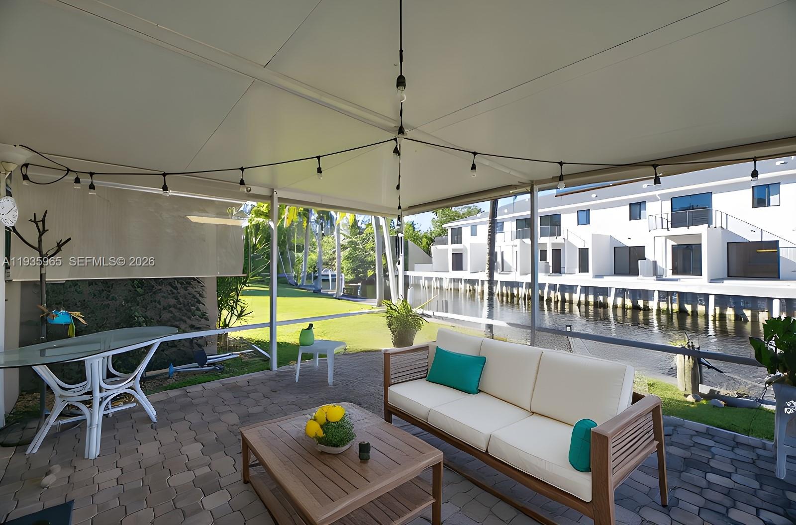 AVON PARK - Residential