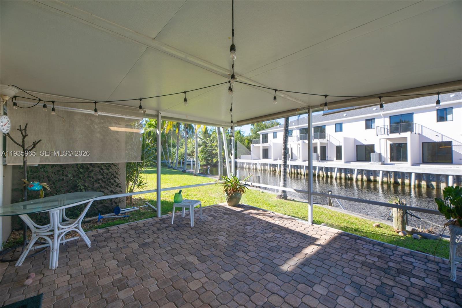 AVON PARK - Residential