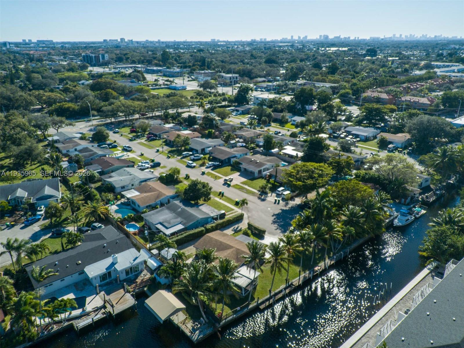 AVON PARK - Residential