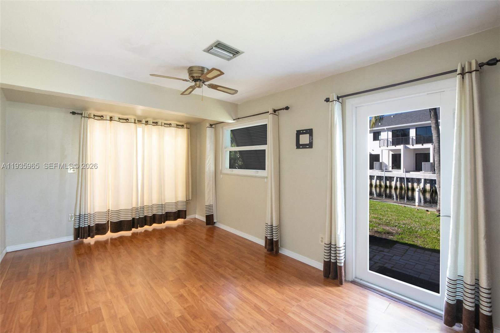 AVON PARK - Residential