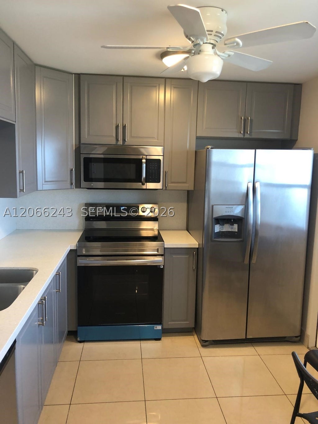 Photo of 319 NE 14th Ave #707, Hallandale Beach, FL 33009 (MLS # A12066243)
