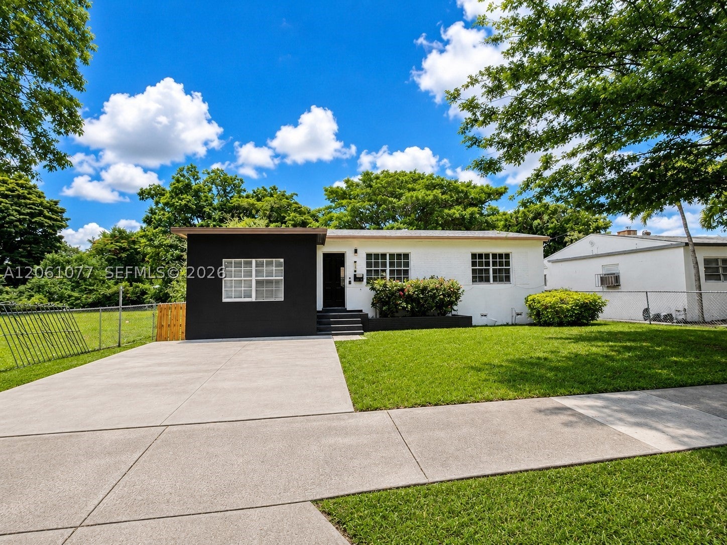 1035 NW 50th St, Miami FL 33127