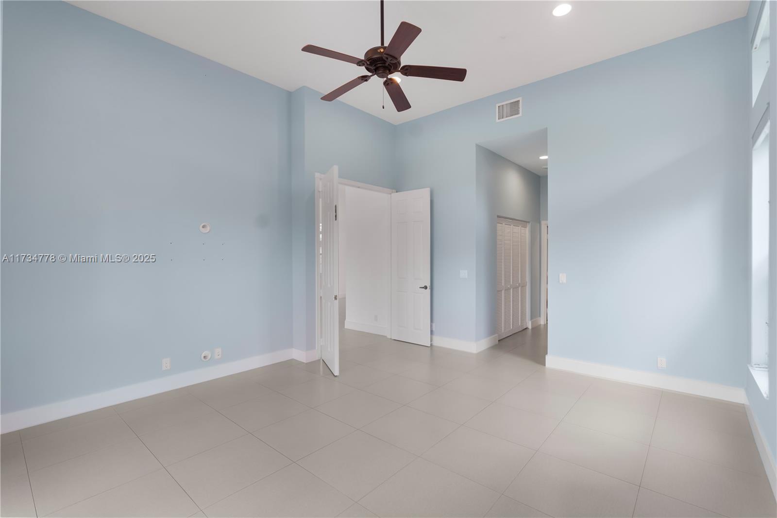 BOCA ISLES SOUTH PH 5A - Residential