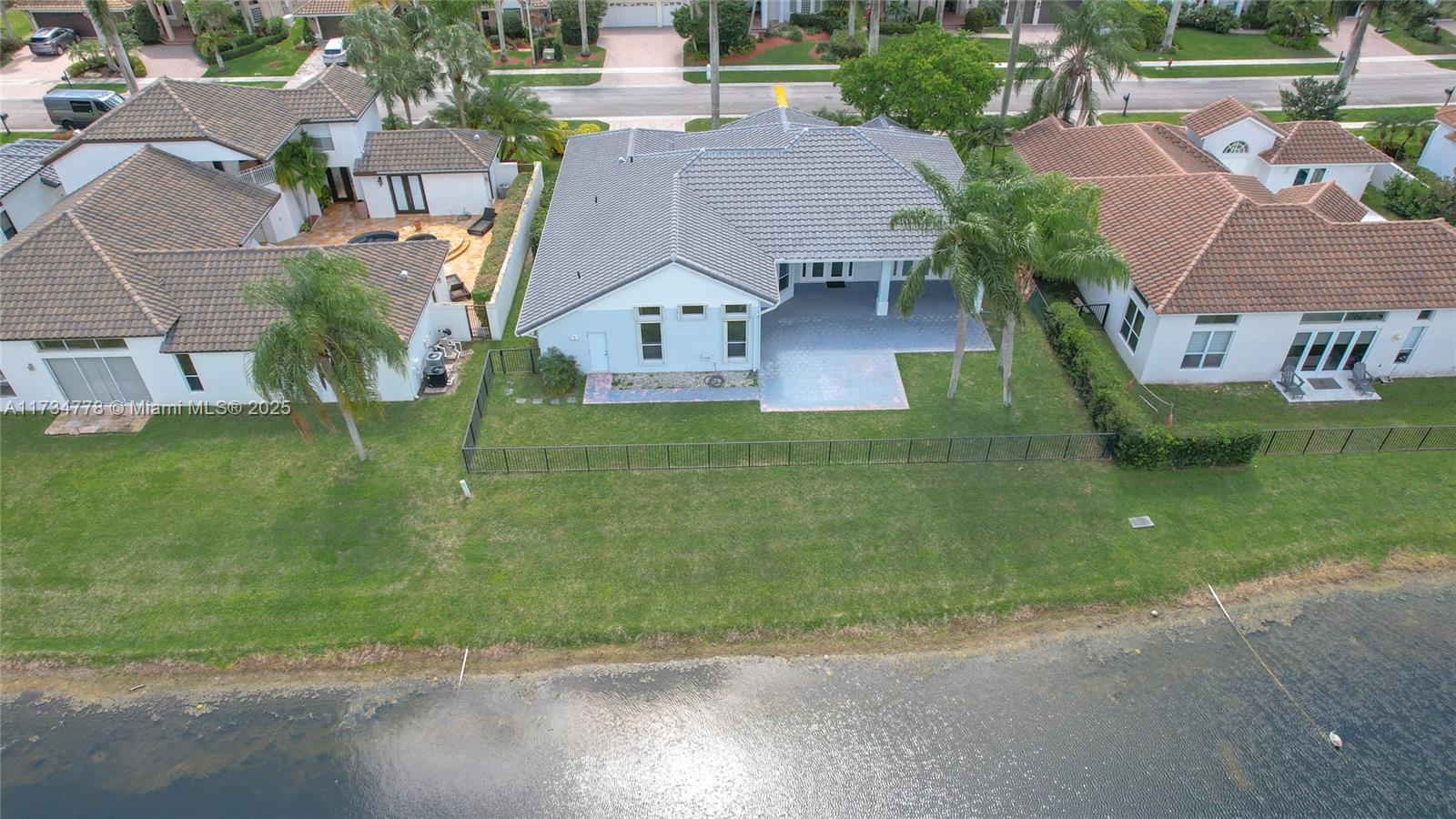 BOCA ISLES SOUTH PH 5A - Residential