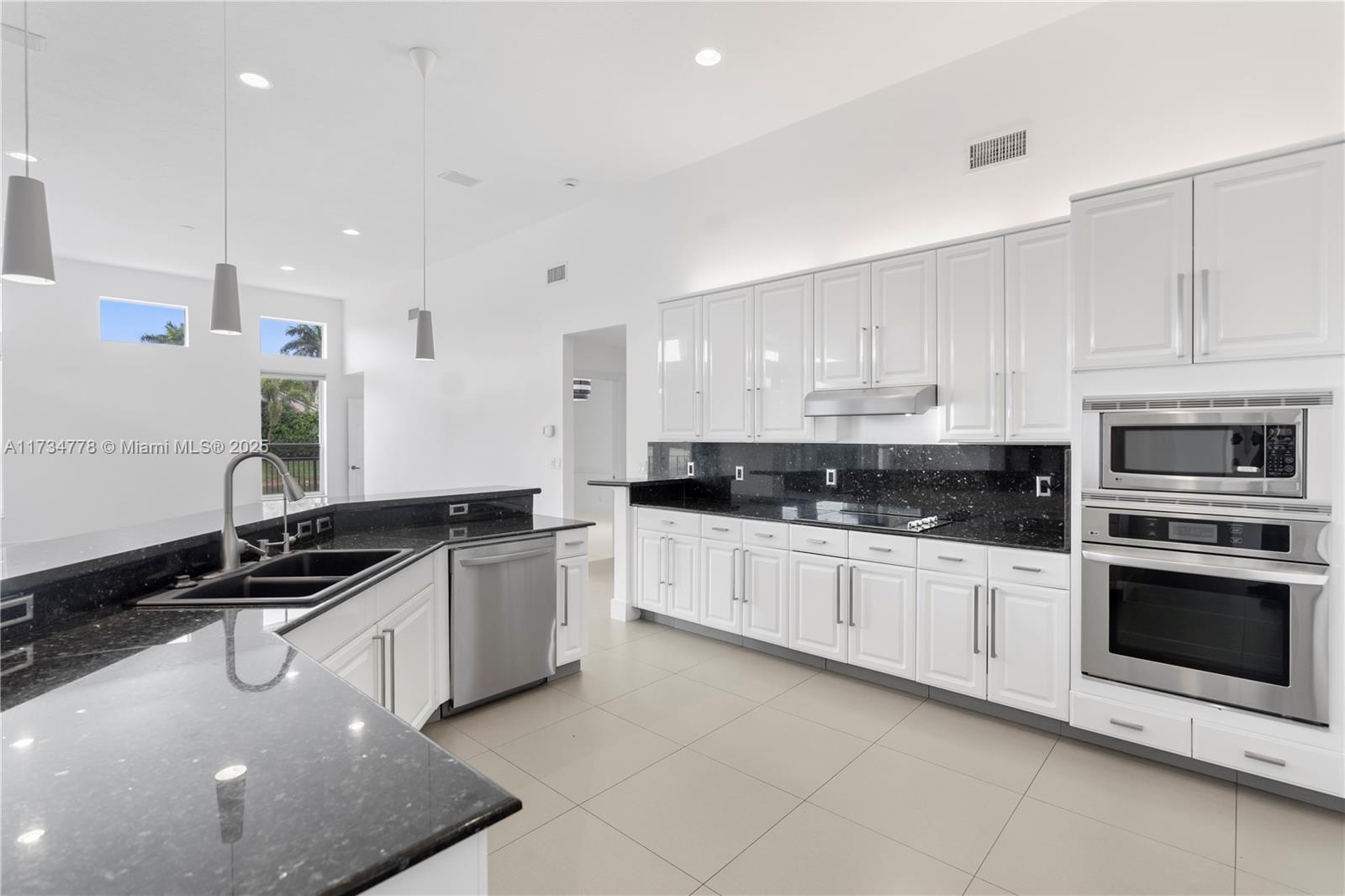 BOCA ISLES SOUTH PH 5A - Residential