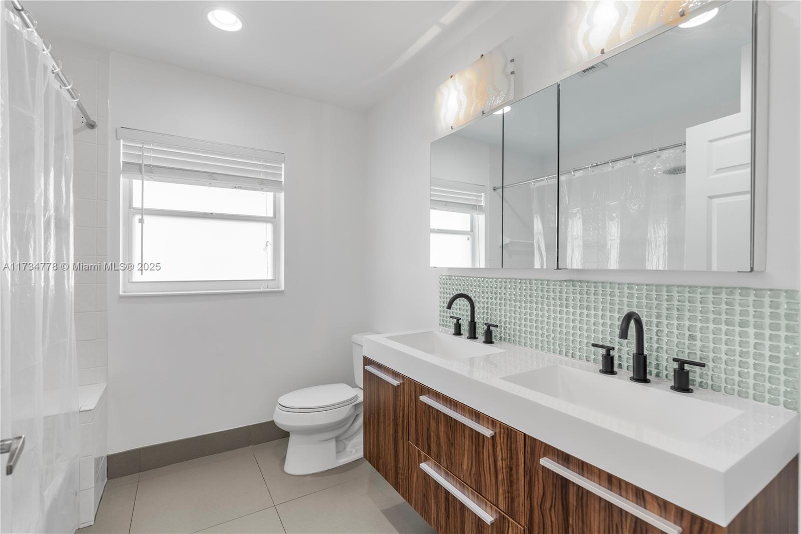 BOCA ISLES SOUTH PH 5A - Residential