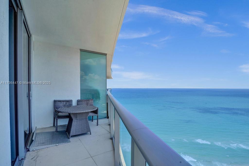 4111 SOUTH OCEAN DRIVE CO - Residential
