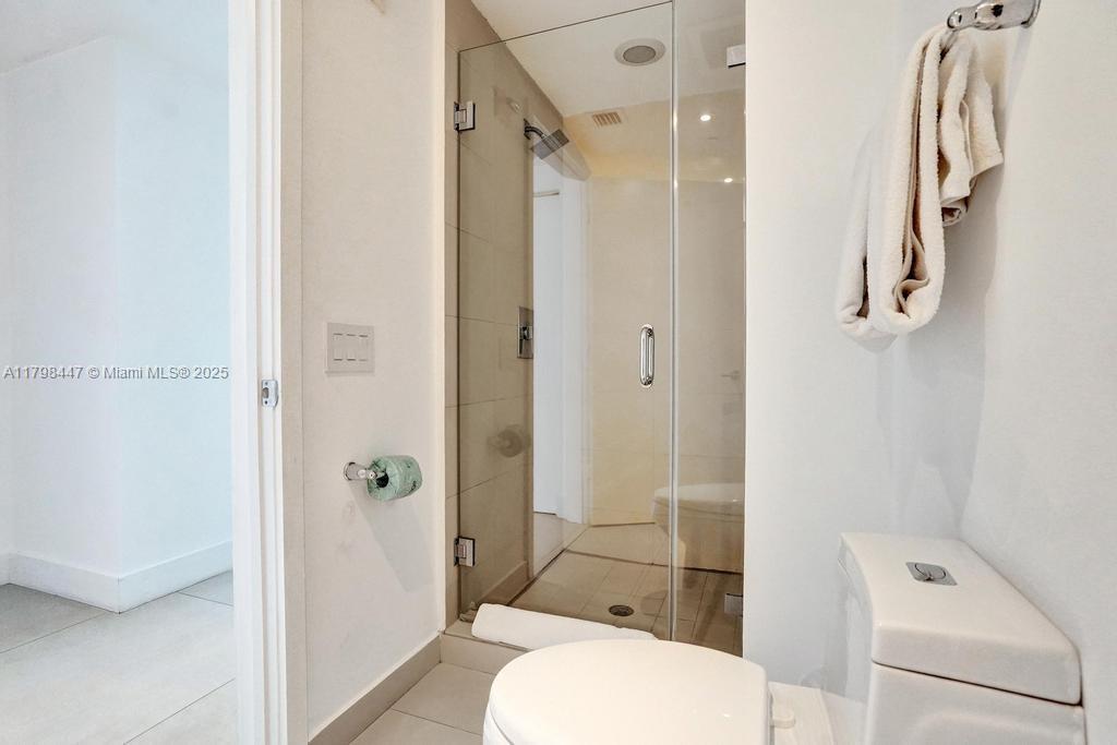 4111 SOUTH OCEAN DRIVE CO - Residential