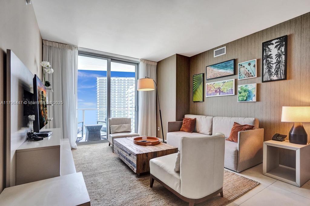 4111 S Ocean Dr 2803