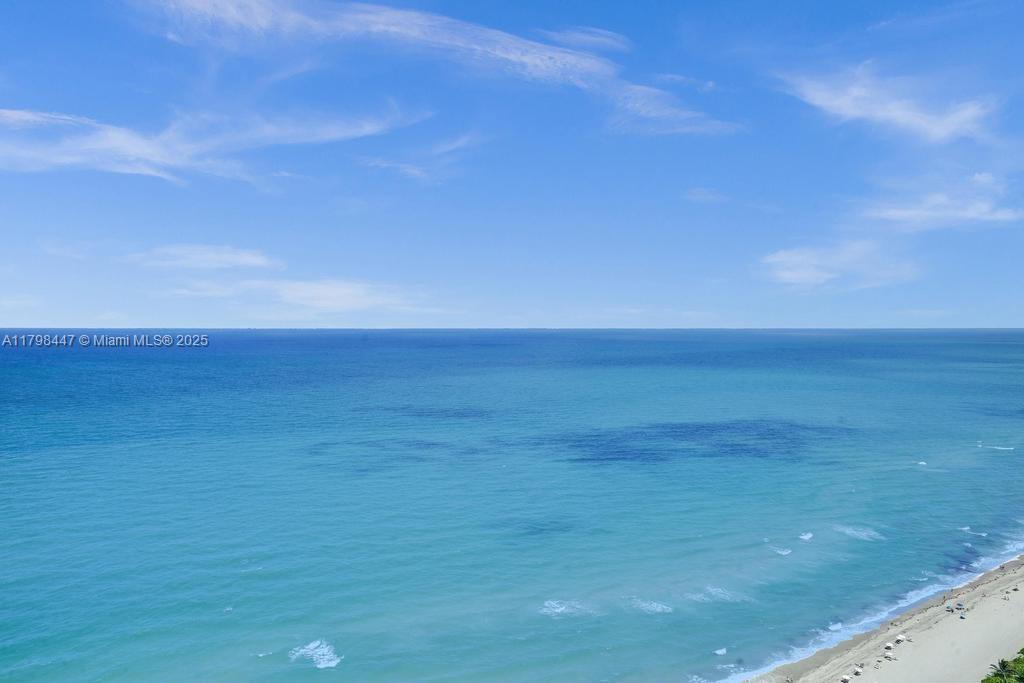 4111 SOUTH OCEAN DRIVE CO - Residential