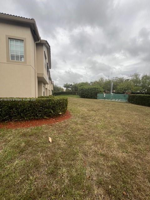 13218 SW 44th St 11106
