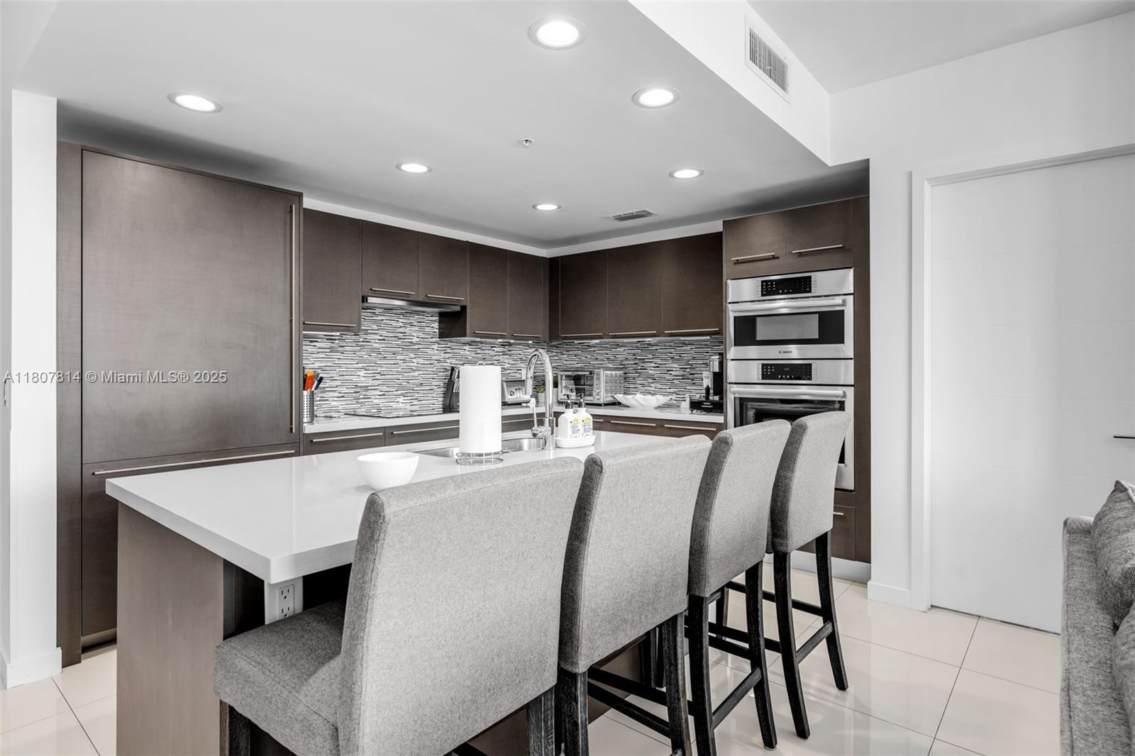 GRAND BAY COMMONS SOUTH - Residential