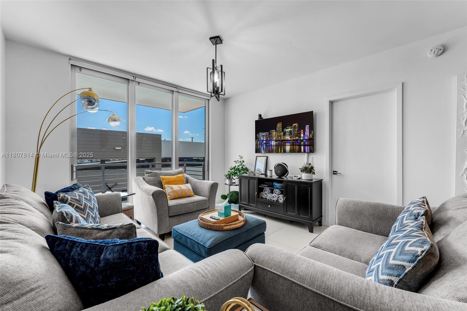 GRAND BAY COMMONS SOUTH - Residential