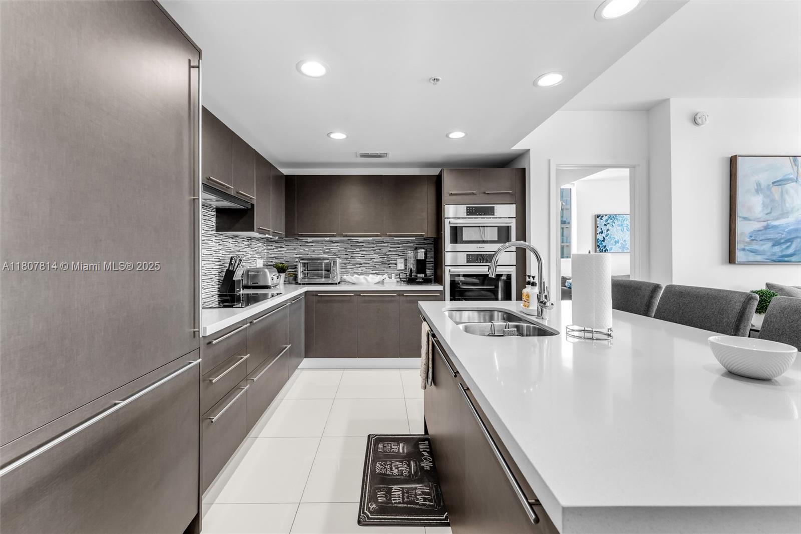 GRAND BAY COMMONS SOUTH - Residential