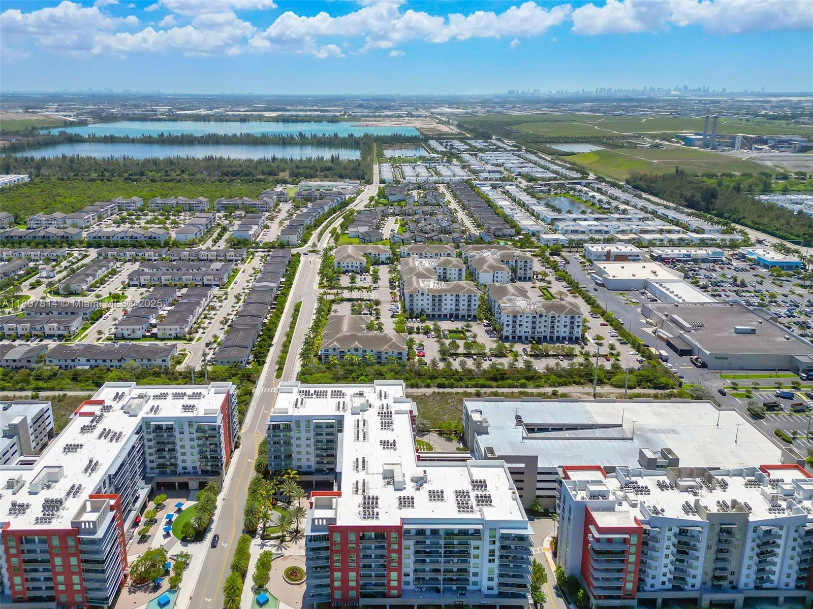 GRAND BAY COMMONS SOUTH - Residential