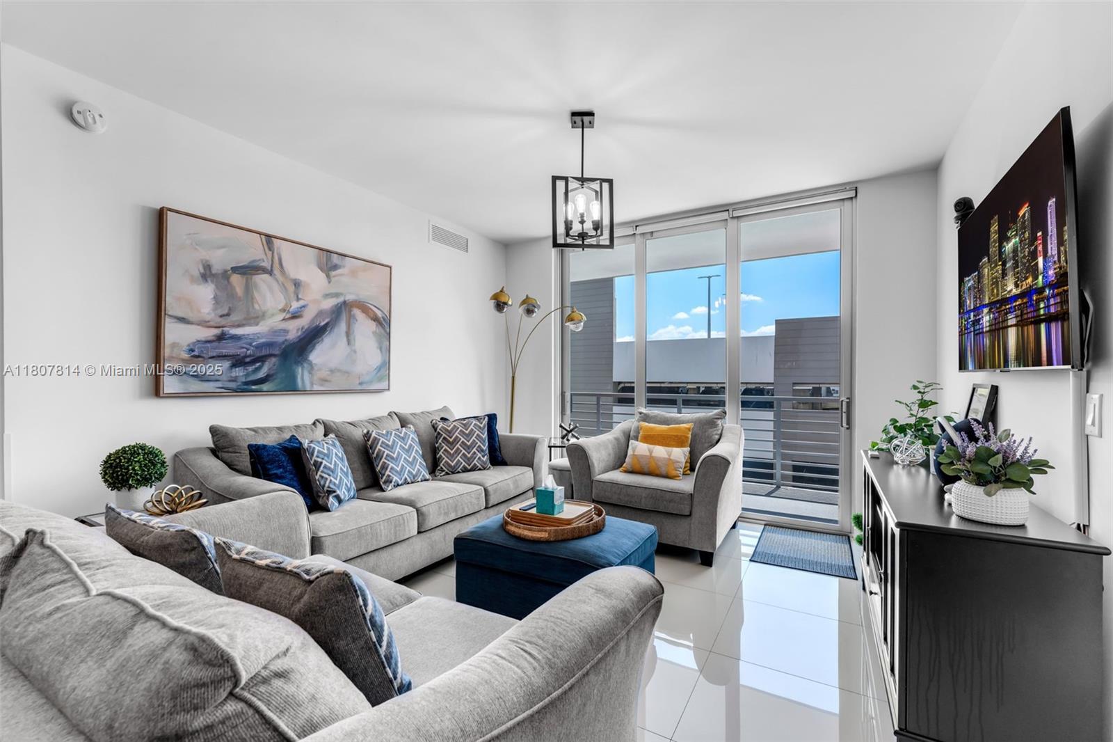 GRAND BAY COMMONS SOUTH - Residential