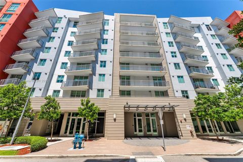 Photo of 7661 NW 107th Ave #501, Doral, FL 33178 (MLS # A11807814)