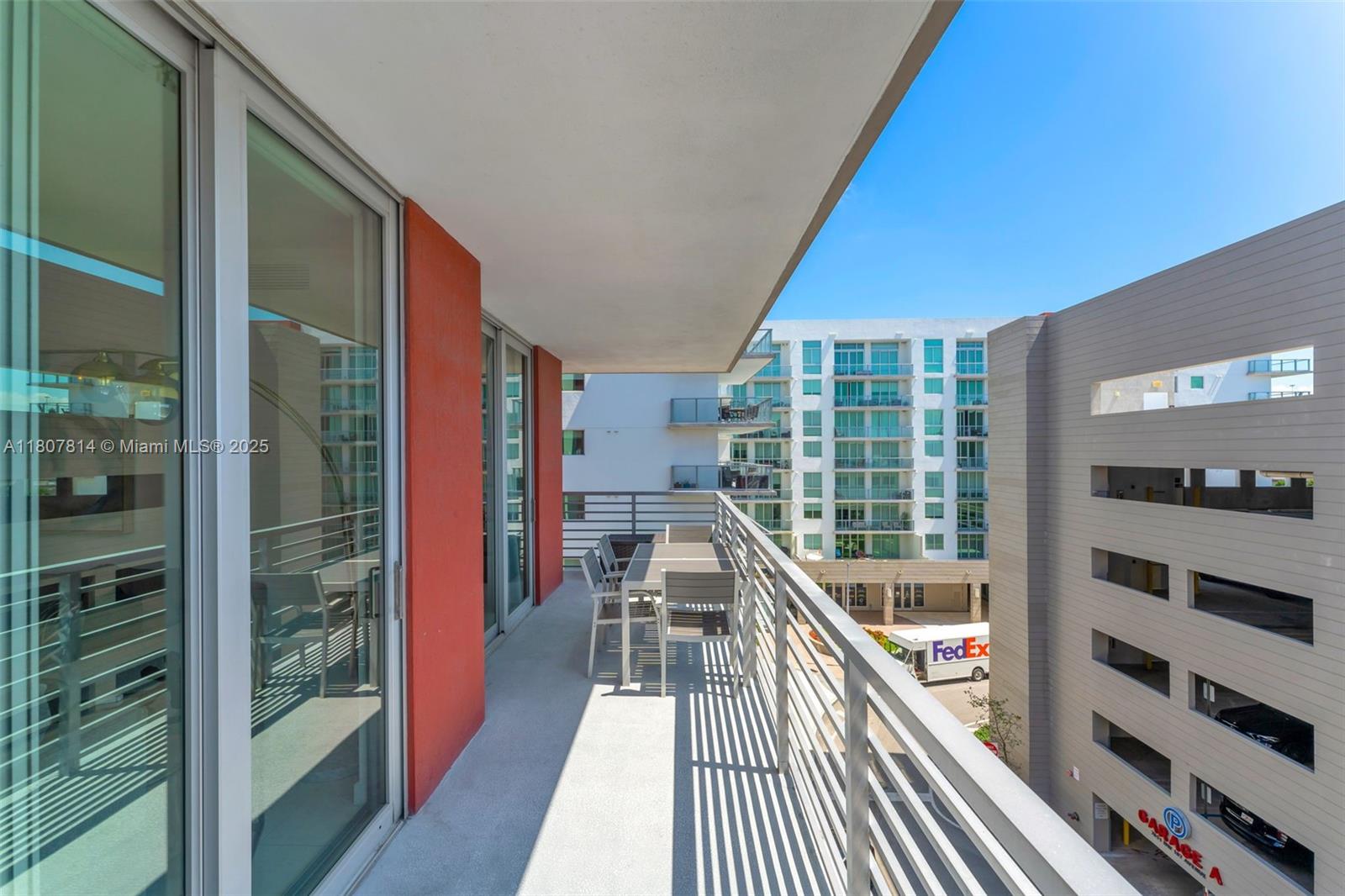 GRAND BAY COMMONS SOUTH - Residential