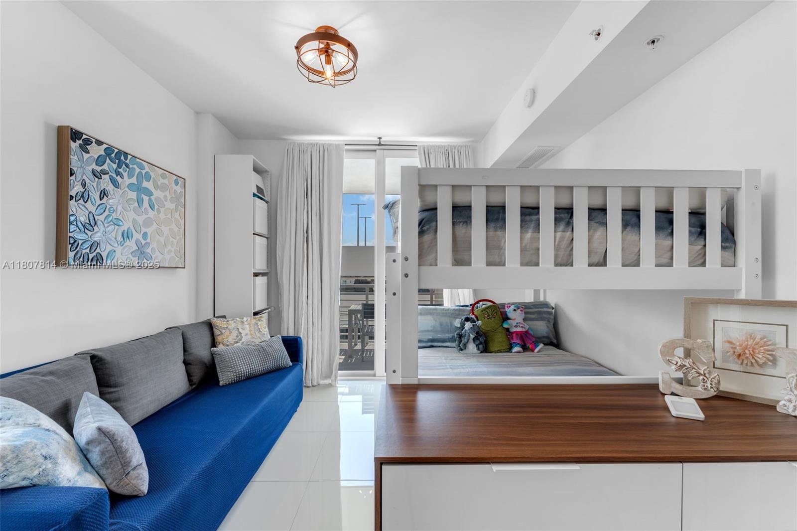 GRAND BAY COMMONS SOUTH - Residential