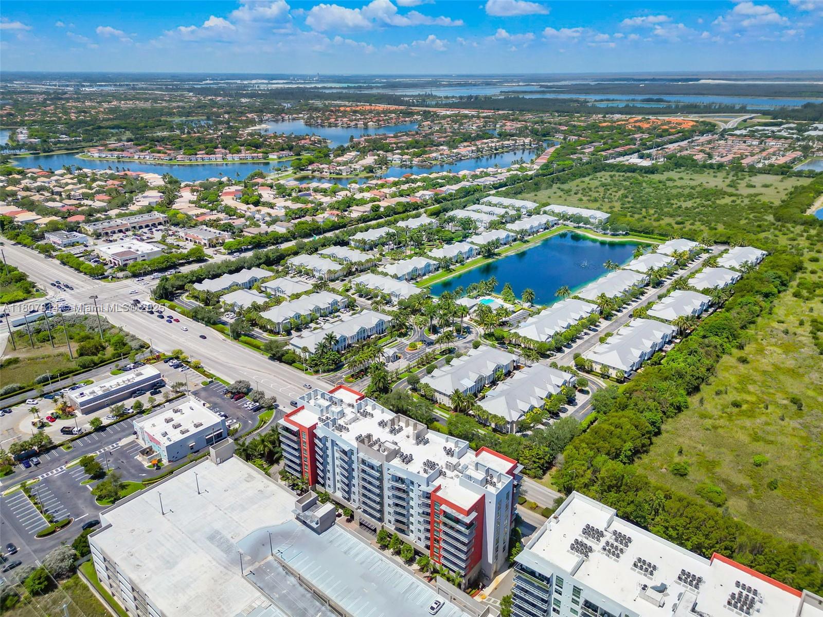 GRAND BAY COMMONS SOUTH - Residential