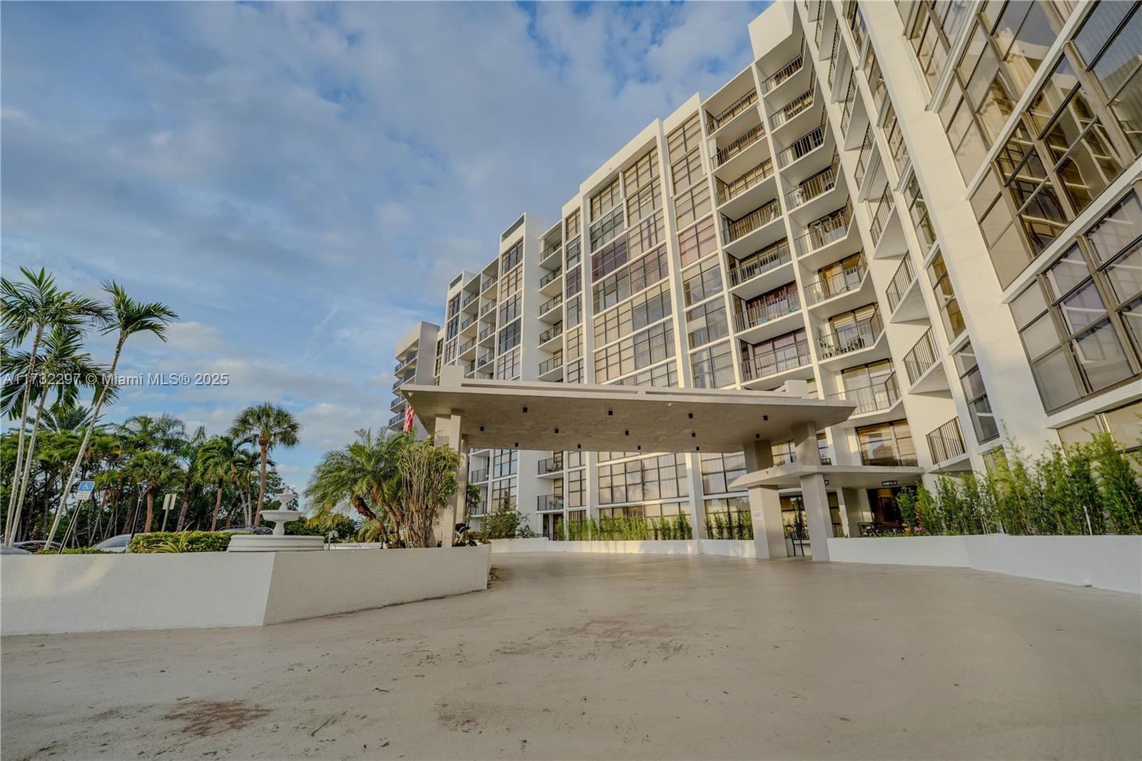 TOWERS OF OCEANVIEW SOUTH - Residential