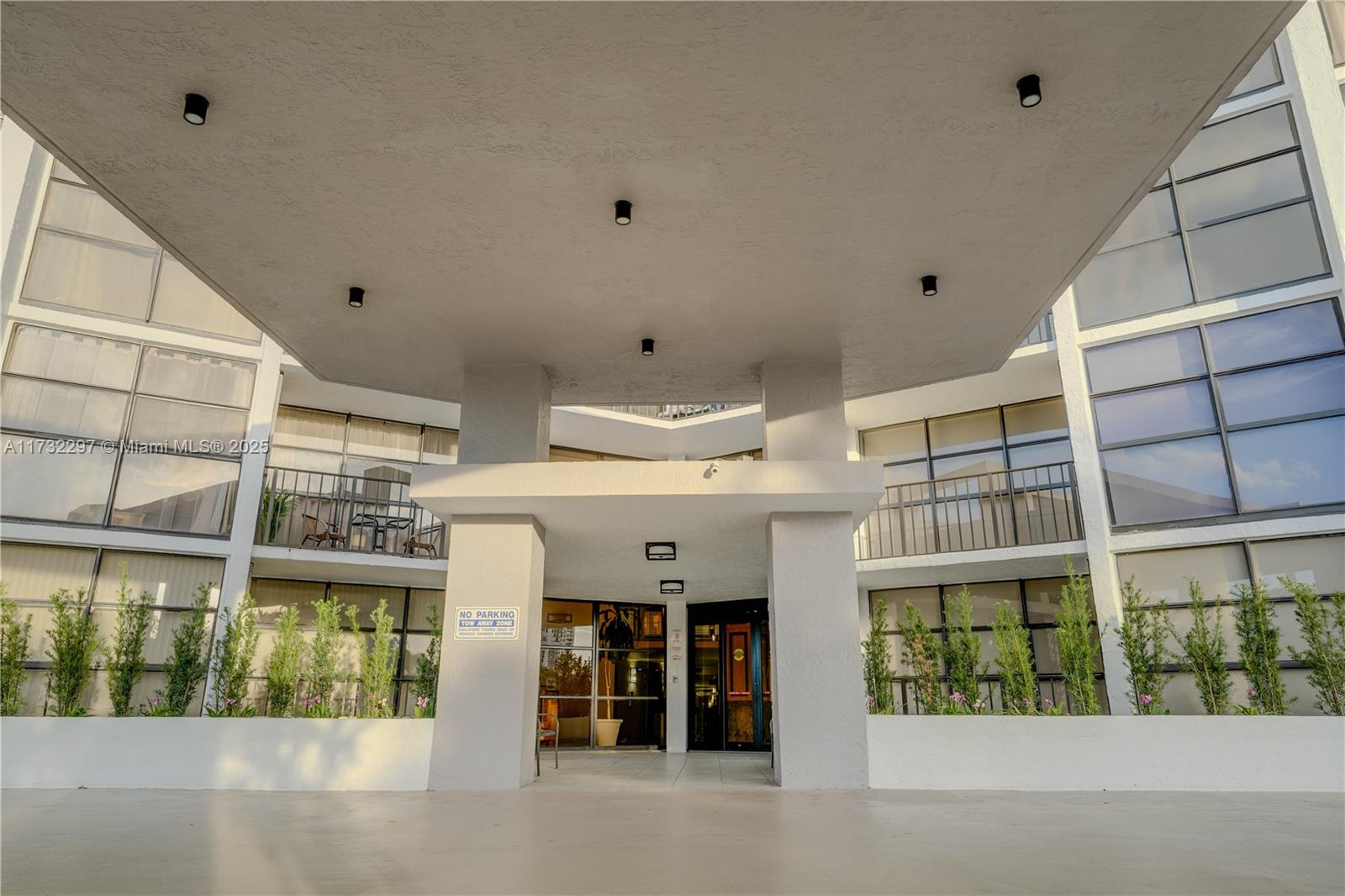 TOWERS OF OCEANVIEW SOUTH - Residential