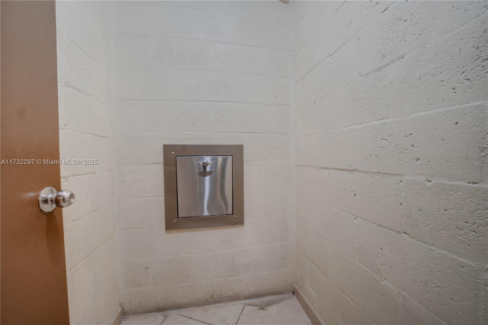 TOWERS OF OCEANVIEW SOUTH - Residential