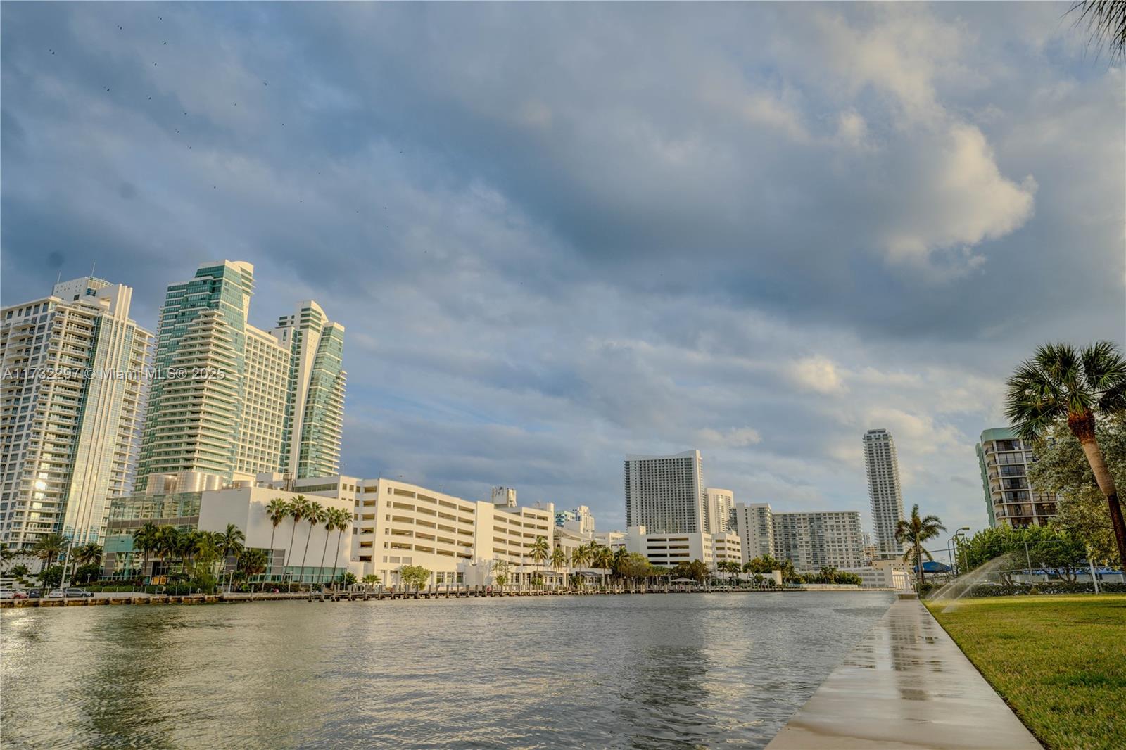 TOWERS OF OCEANVIEW SOUTH - Residential