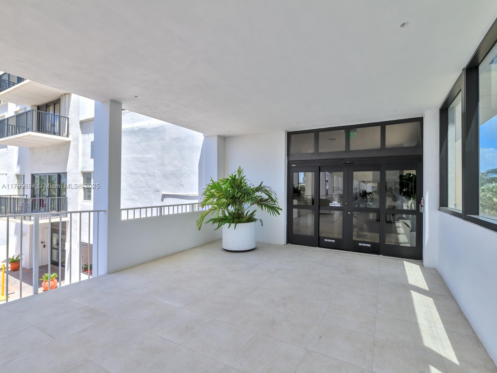 2101 S Ocean Dr 401