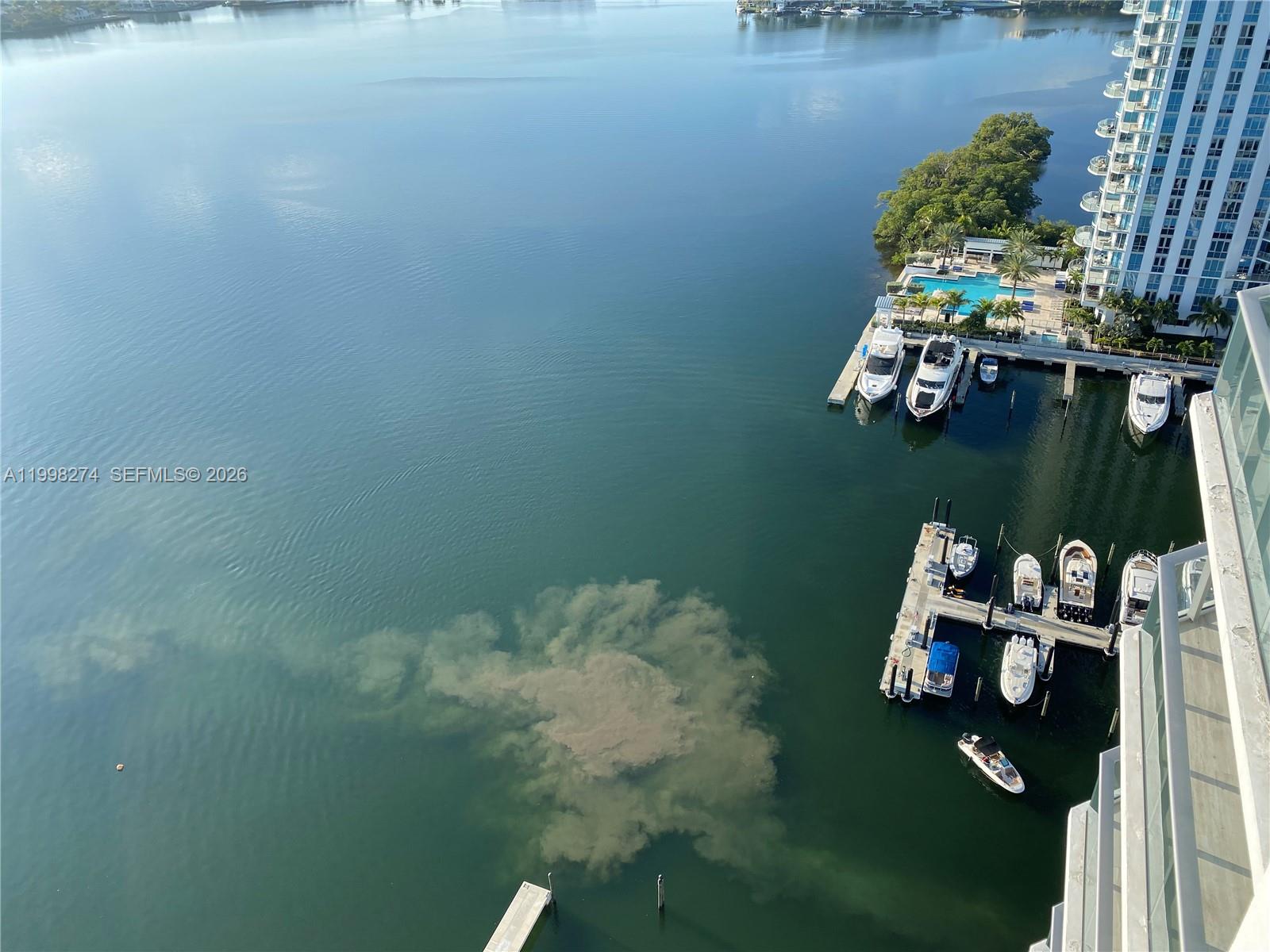 MARINA PALMS RESIDENCES N - Residential Lease