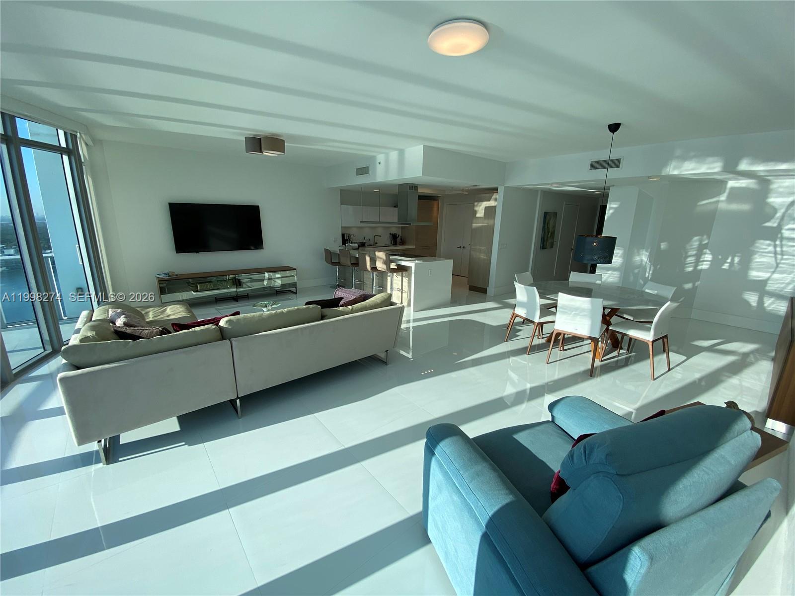 MARINA PALMS RESIDENCES N - Residential Lease